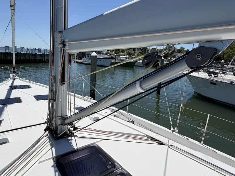 Slide: The Image of Beneteau Oceanis Yacht 2022 - 6067185