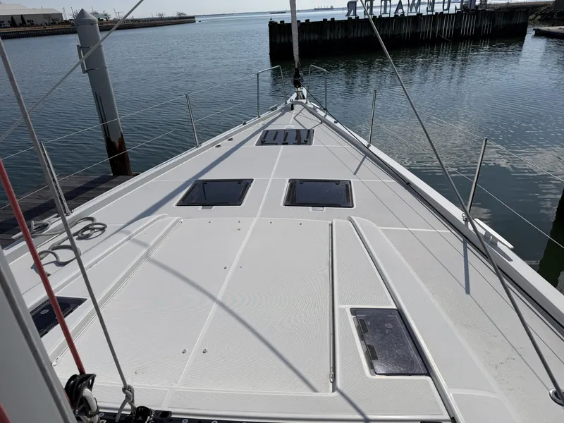 Slide: The Image of Beneteau Oceanis Yacht 2022 - 6067180