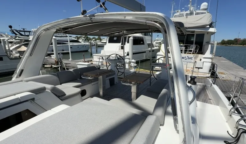 Slide: The Image of Beneteau Oceanis Yacht 2022 - 6067284