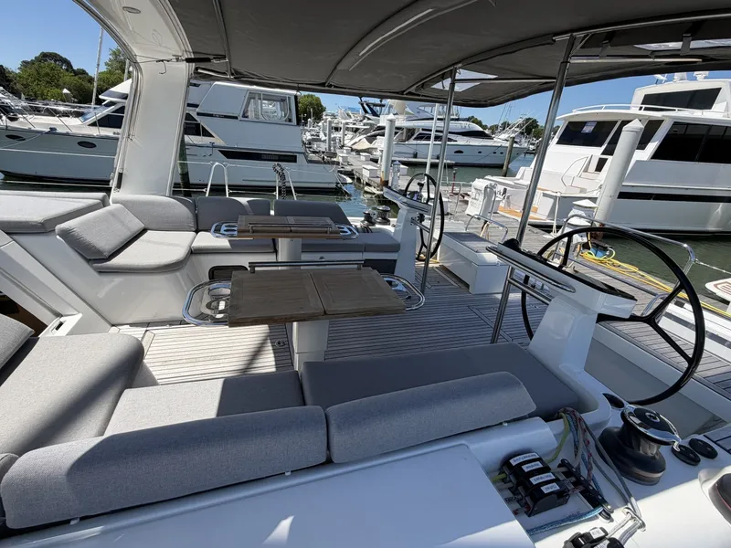 Slide: The Image of Beneteau Oceanis Yacht 2022 - 6067271