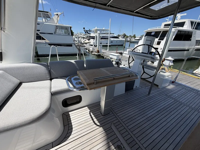 Slide: The Image of Beneteau Oceanis Yacht 2022 - 6067292