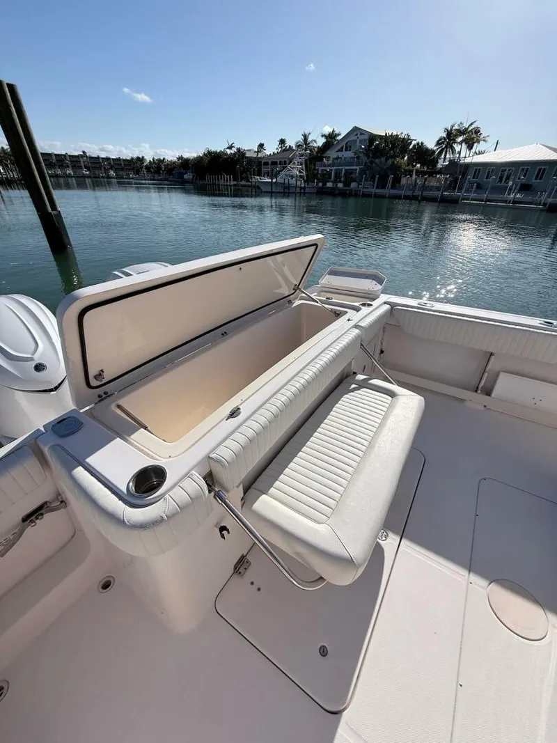 Slide: The Image of Grady-White Caynon 336 2011 - 5930744