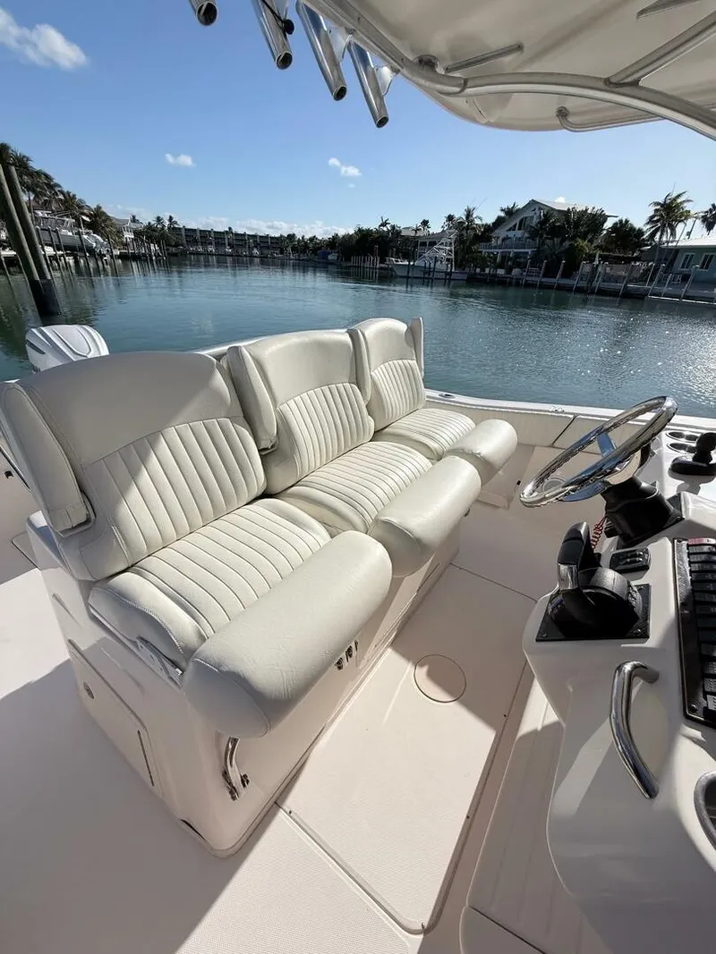 Slide: The Image of Grady-White Caynon 336 2011 - 5930748