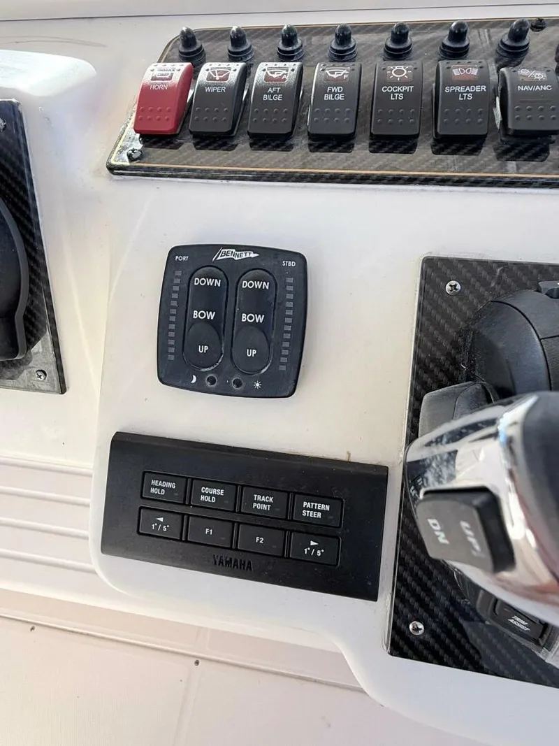 Slide: The Image of Grady-White Caynon 336 2011 - 5930757