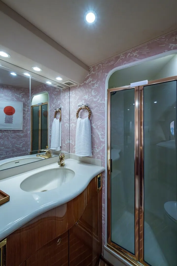 Slide: The Image of Viking 48 - Sweet Melissa - Master Stateroom Head 2004 Viking 48 Convertible - Sweet Melissa - 5953220