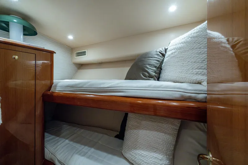 Slide: The Image of Viking 48 - Sweet Melissa - Guest Stateroom 2004 Viking 48 Convertible - Sweet Melissa - 5953224