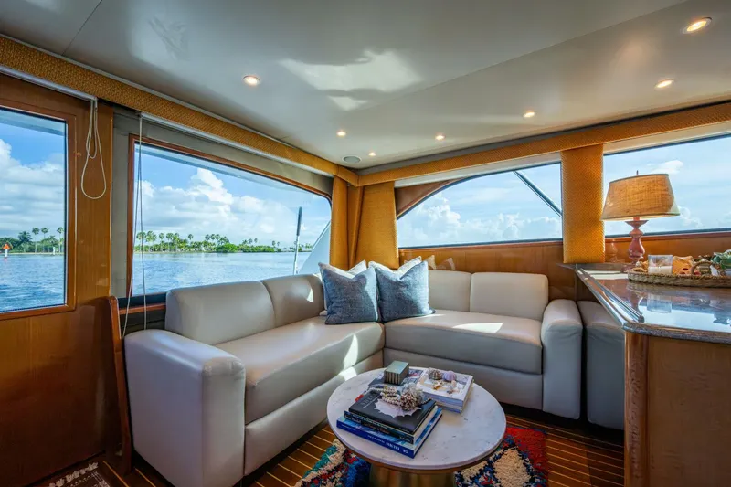 Slide: The Image of Viking 48 - Sweet Melissa - Salon 2004 Viking 48 Convertible - Sweet Melissa - 5953204