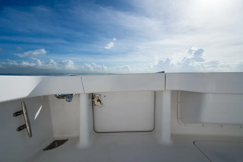 Slide: The Image of Viking 48 - Sweet Melissa - Cockpit 2004 Viking 48 Convertible - Sweet Melissa - 5953231