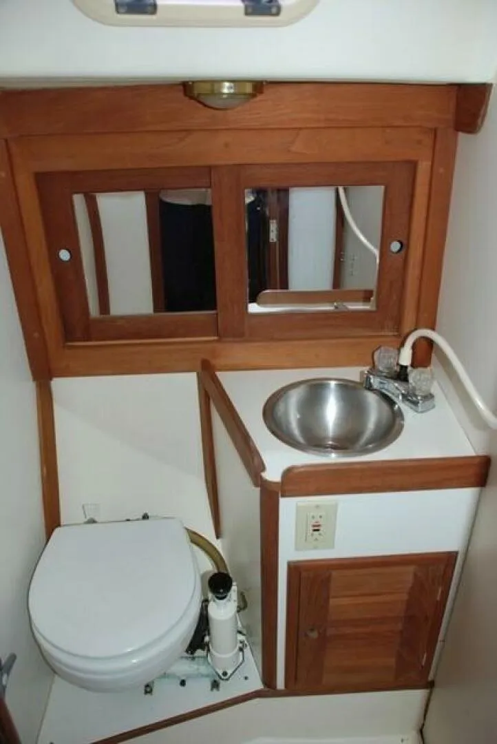 Slide: The Image of Tartan Piper 28 1993 - 5929663