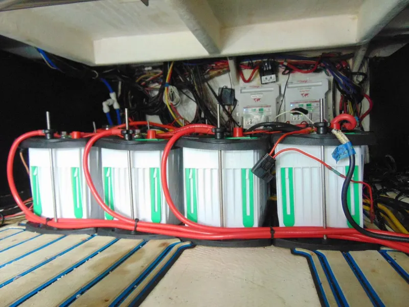 Slide: The Image of Stamas 390 Tarpon 2019 - 5929919