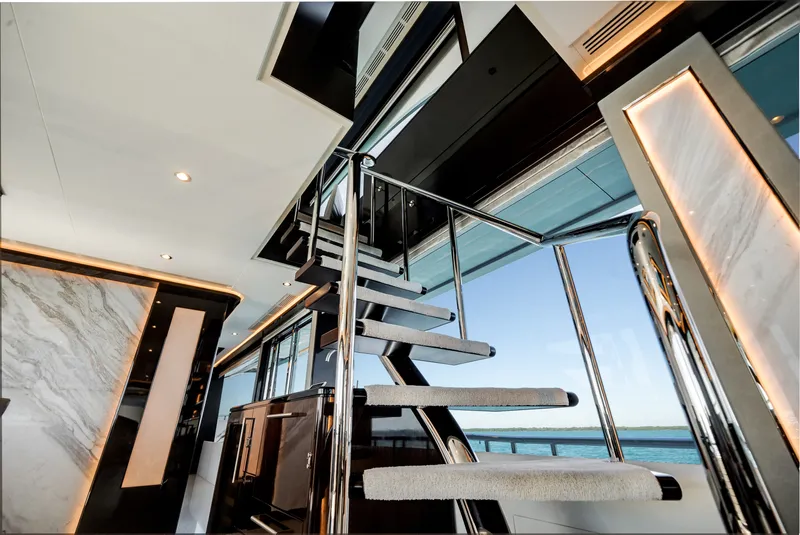 Slide: The Image of Ocean Alexander 37 L 2022 - 5930145