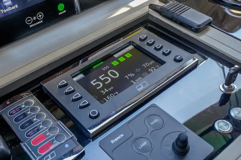 Slide: The Image of Ocean Alexander 37 L 2022 - 5930158