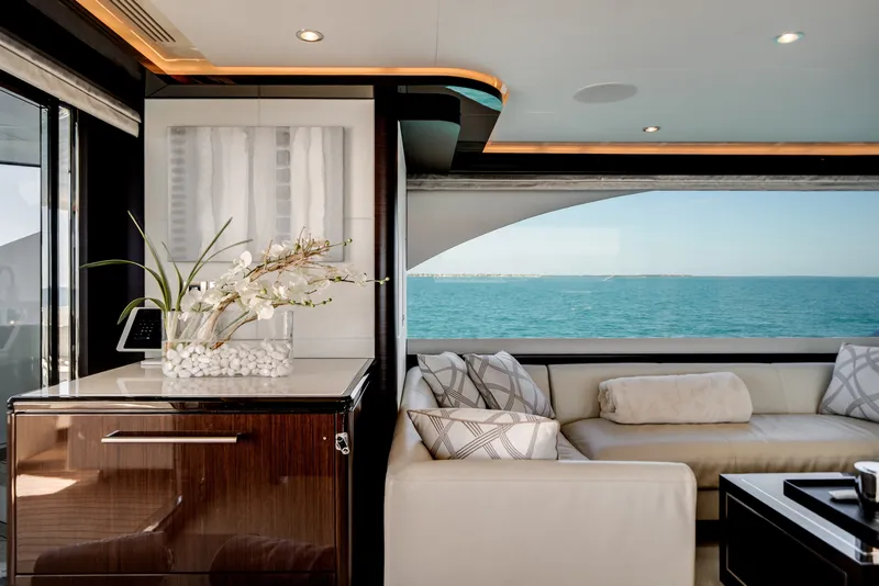 Slide: The Image of Ocean Alexander 37 L 2022 - 5930160