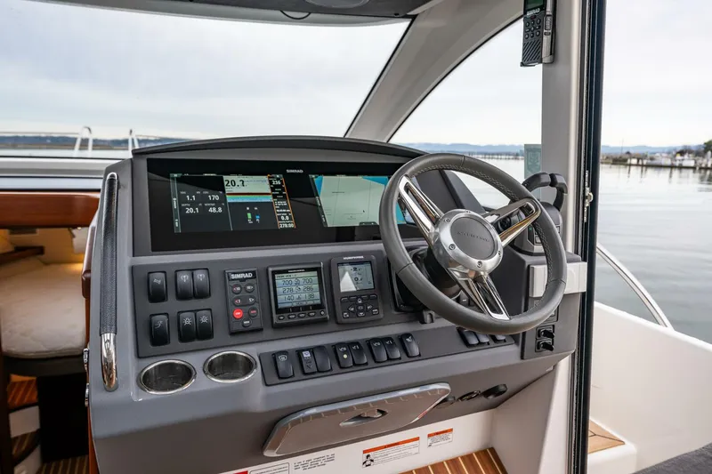 Slide: The Image of Nimbus 405C 2023 - 5930195