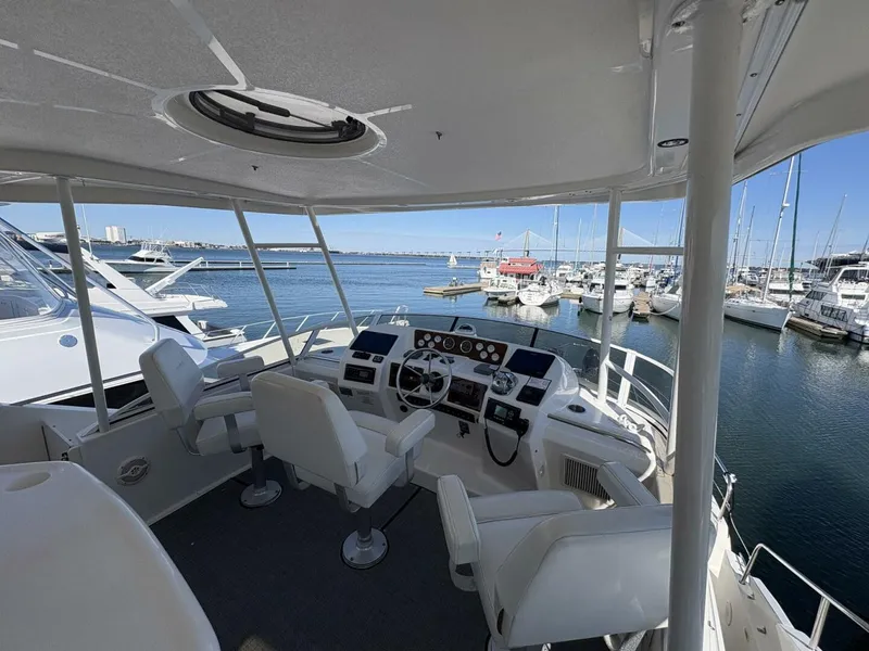 Slide: The Image of Silverton 453 Motor Yacht 2001 - 5930278