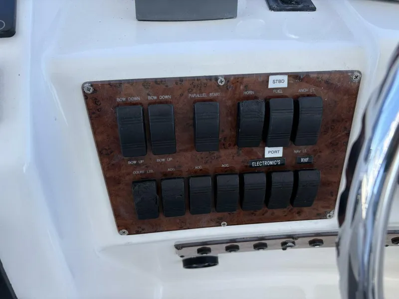 Slide: The Image of Silverton 453 Motor Yacht 2001 - 5930281