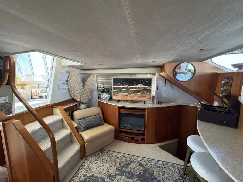 Slide: The Image of Silverton 453 Motor Yacht 2001 - 5930289