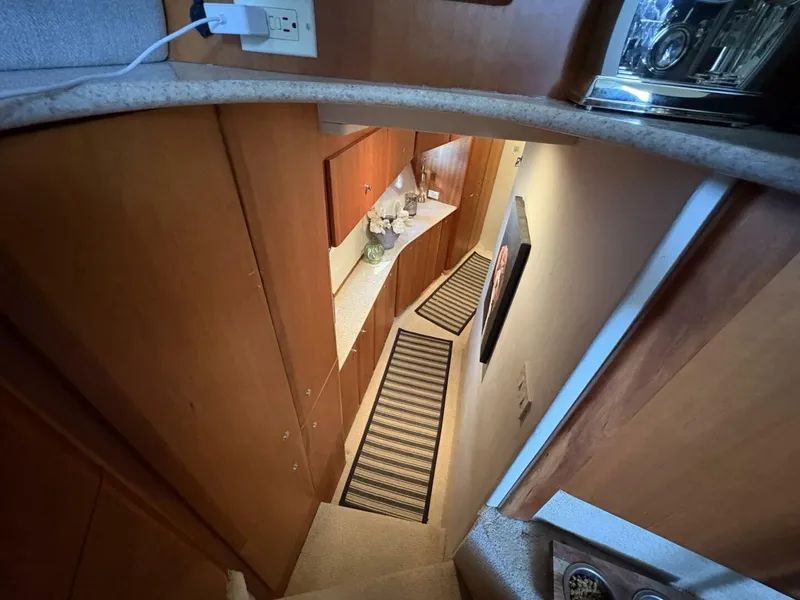 Slide: The Image of Silverton 453 Motor Yacht 2001 - 5930299