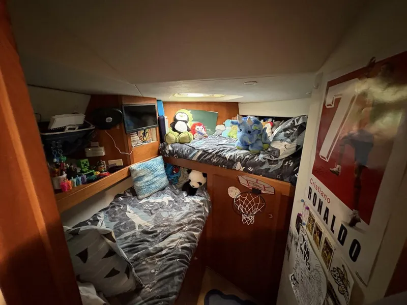 Slide: The Image of Silverton 453 Motor Yacht 2001 - 5930301