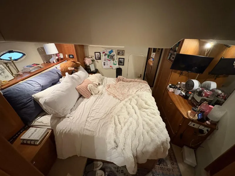 Slide: The Image of Silverton 453 Motor Yacht 2001 - 5930303