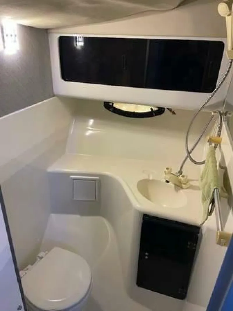 Slide: The Image of Bayliner 30 1991 - 5930362