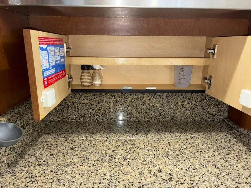 Slide: The Image of Sea Ray 44 Sedan Bridge 2007 - 5930510