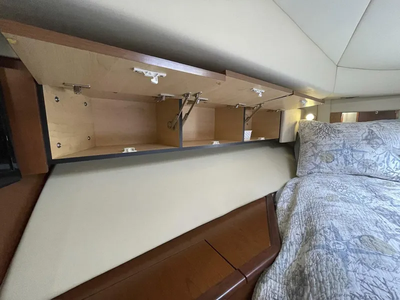 Slide: The Image of Sea Ray 44 Sedan Bridge 2007 - 5930514