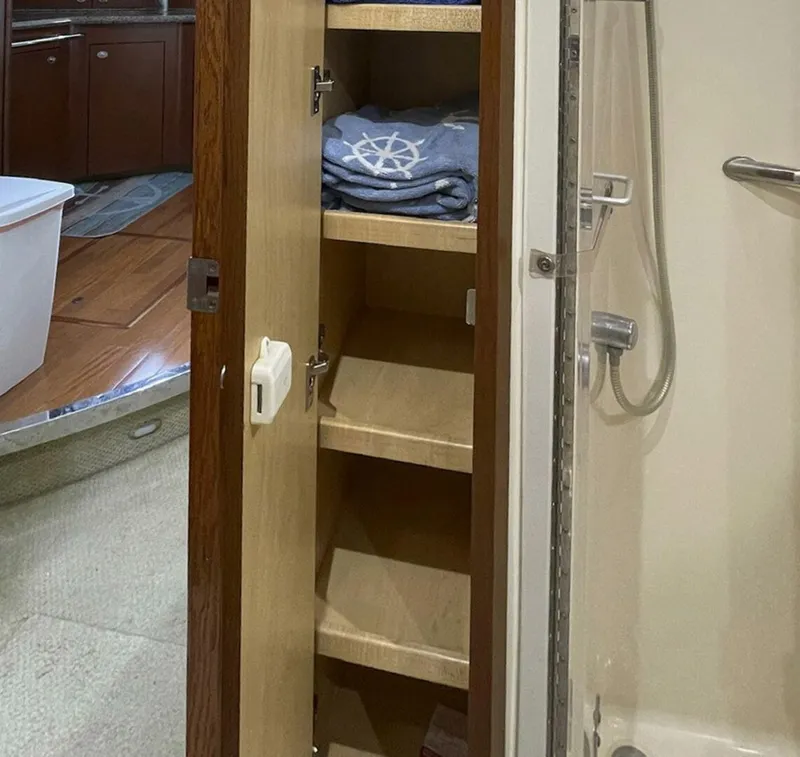 Slide: The Image of Sea Ray 44 Sedan Bridge 2007 - 5930523