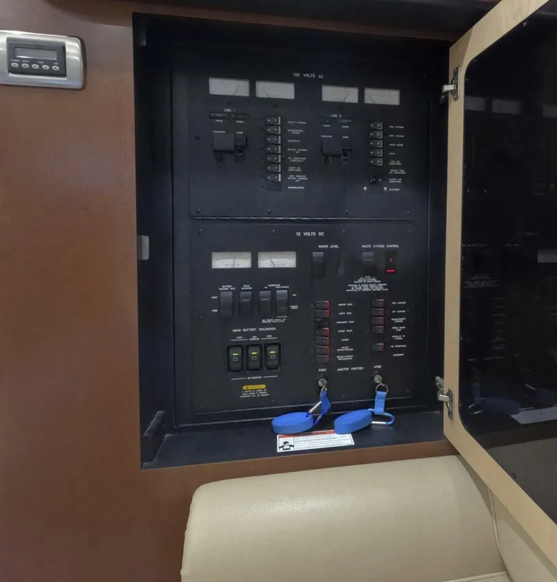 Slide: The Image of Sea Ray 44 Sedan Bridge 2007 - 5930497