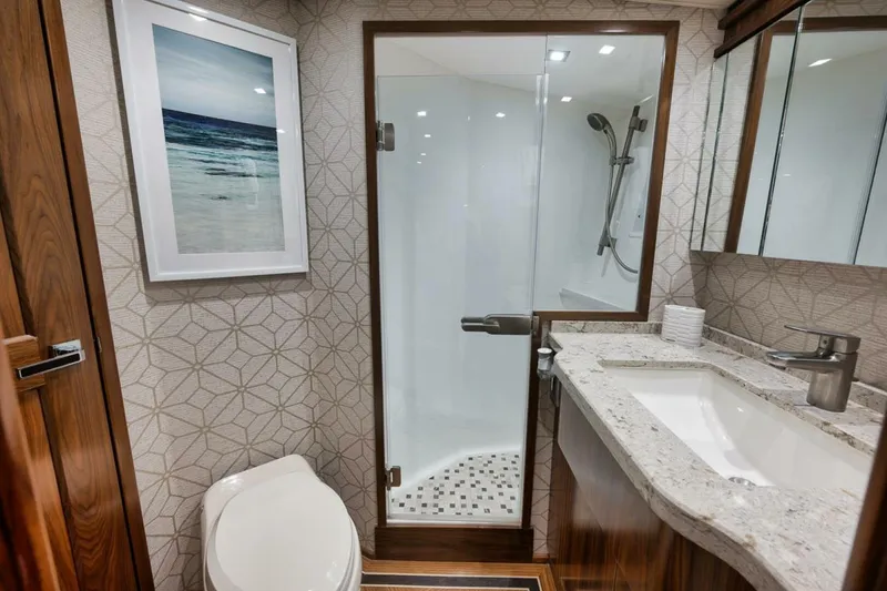 Slide: The Image of Viking 68 JO-LI - Interior Master Stateroom Head Viking 68 Convertible JO-LI - 5930607