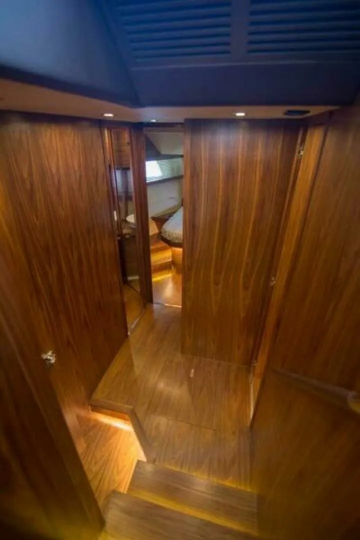 Slide: The Image of Sundeck 580 Sport 2019 - 7379451