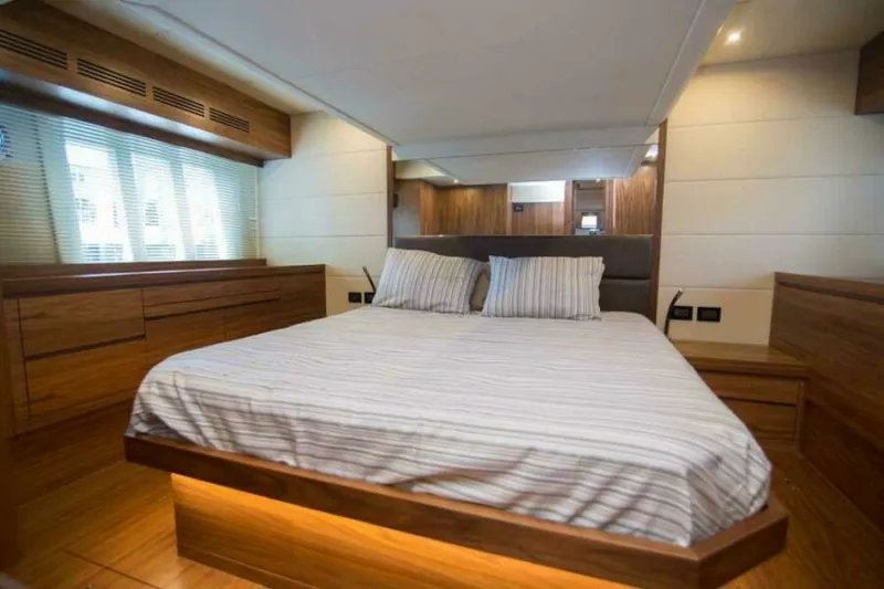 Slide: The Image of Sundeck 580 Sport 2019 - 7379453