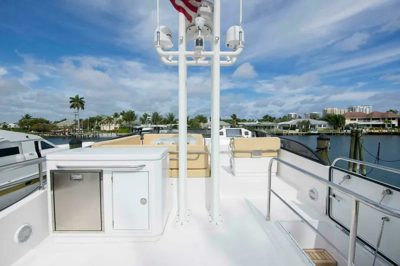 Slide: The Image of Sundeck 580 Sport 2019 - 7676730