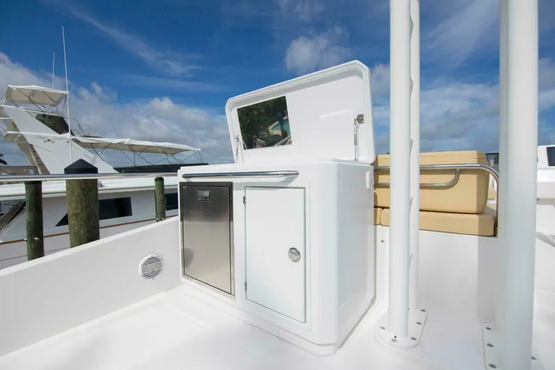 Slide: The Image of Sundeck 580 Sport 2019 - 5937772