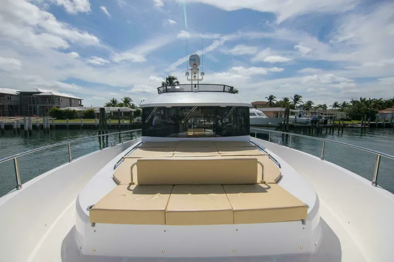 Slide: The Image of Sundeck 580 Sport 2019 - 5937785