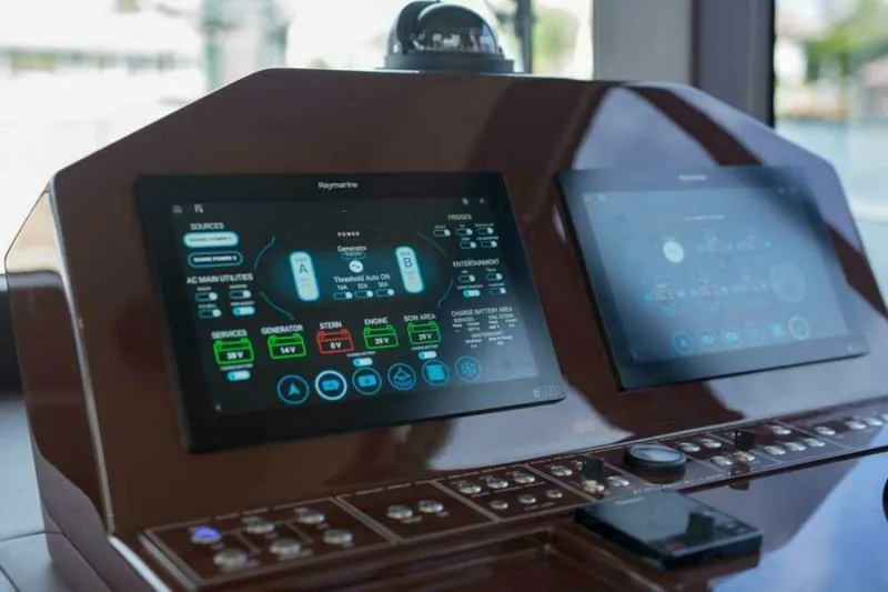 Slide: The Image of Sundeck 580 Sport 2019 - 7379446