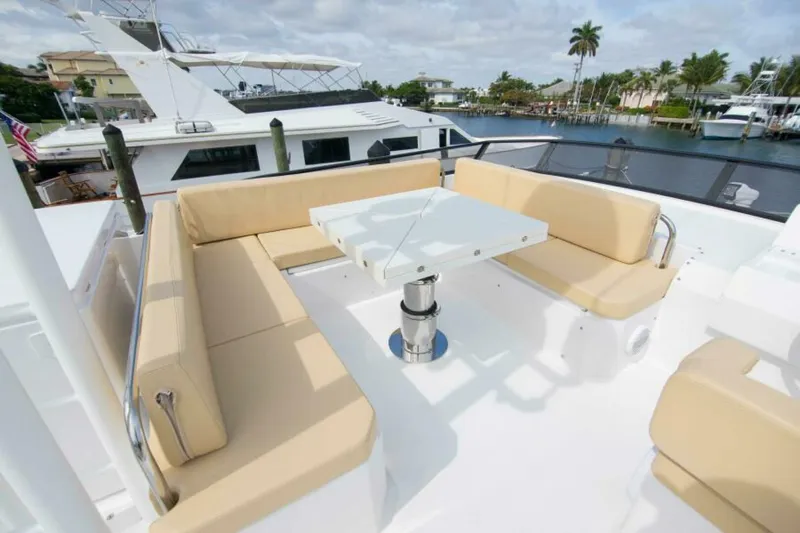 Slide: The Image of Sundeck 580 Sport 2019 - 7379493
