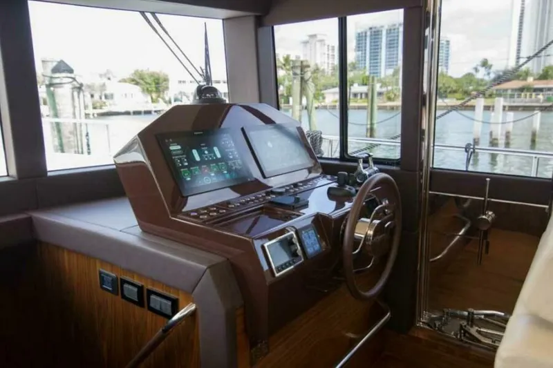 Slide: The Image of Sundeck 580 Sport 2019 - 7379442