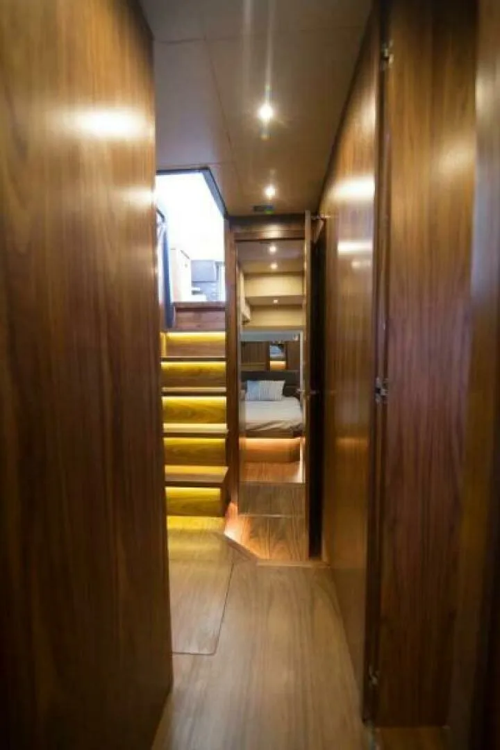Slide: The Image of Sundeck 580 Sport 2019 - 7379452