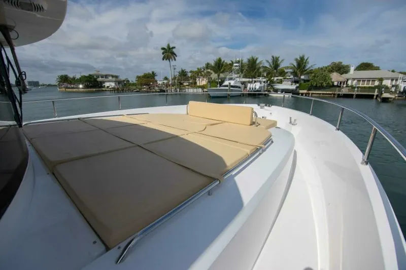 Slide: The Image of Sundeck 580 Sport 2019 - 7379505