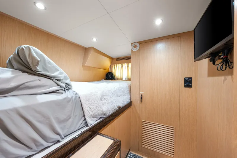 Slide: The Image of 2010 83 Ocean Alexander Motor Yacht 'Relentless' - 5931110