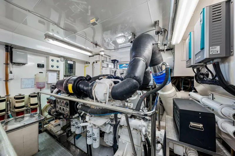 Slide: The Image of 2010 83 Ocean Alexander Motor Yacht 'Relentless' - 5931104