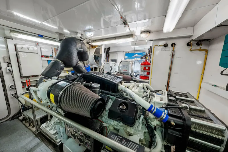 Slide: The Image of 2010 83 Ocean Alexander Motor Yacht 'Relentless' - 5931107