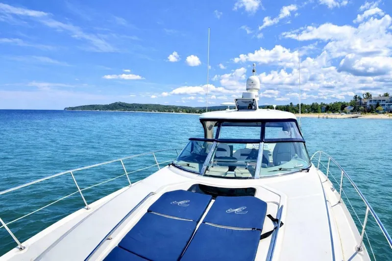 Slide: The Image of Sea Ray 390 Sundancer 2004 - 5930951