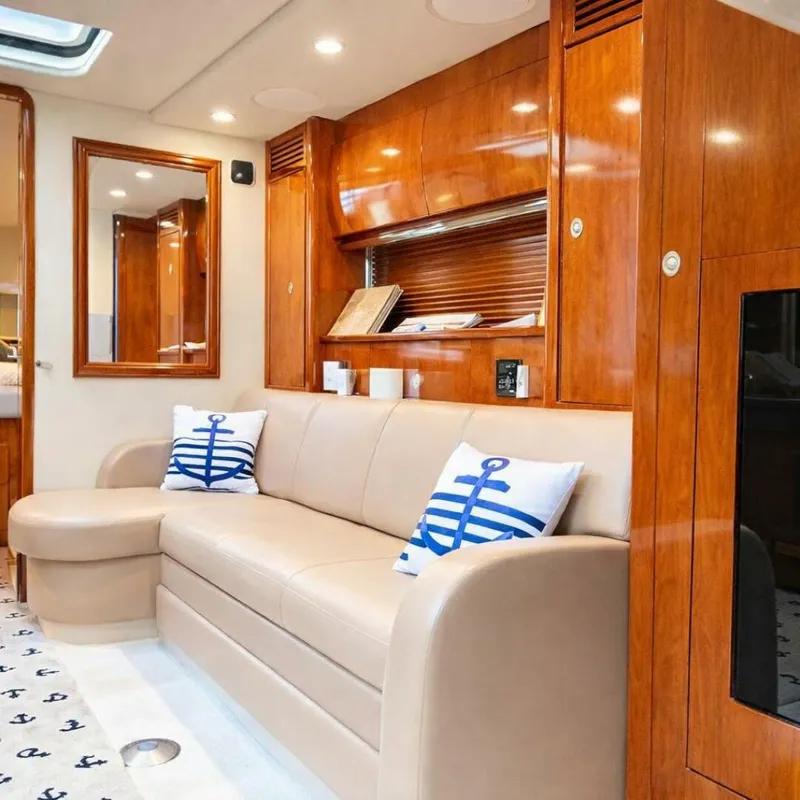 Slide: The Image of Sea Ray 390 Sundancer 2004 - 5930923