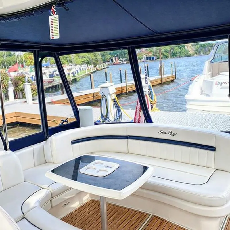 Slide: The Image of Sea Ray 390 Sundancer 2004 - 5930946