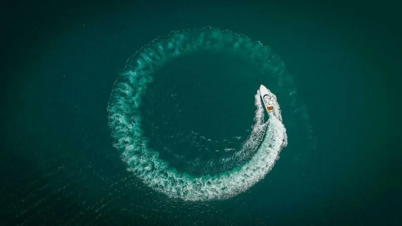 Slide: The Image of 2023 Viking 64 Convertible - 5930834