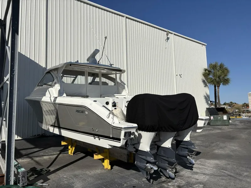 Slide: The Image of Pursuit 365 DC 2020 - 5939566