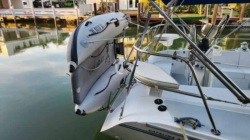 Slide: The Image of Catalina 320 1995 - 5931408