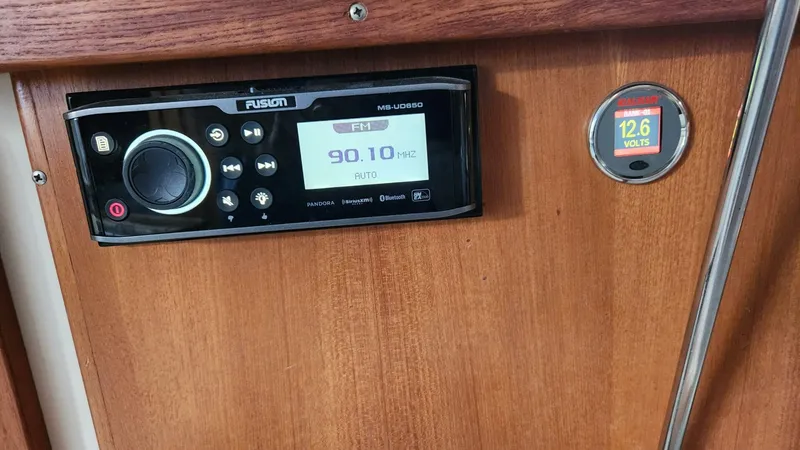 Slide: The Image of Catalina 320 1995 - 5931430